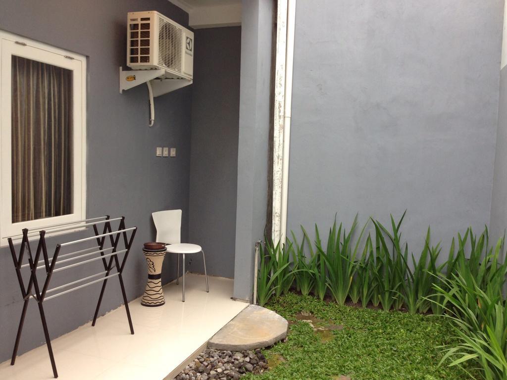Safa Homestay Yogyakarta Exterior photo