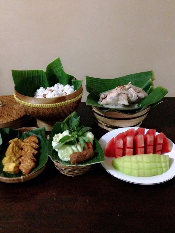 Safa Homestay Yogyakarta Exterior photo