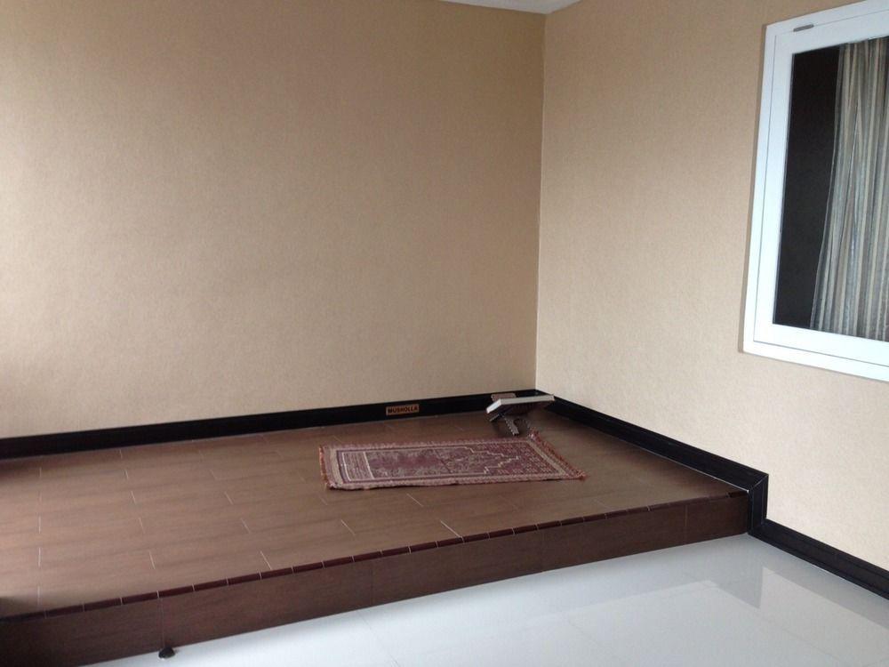 Safa Homestay Yogyakarta Exterior photo